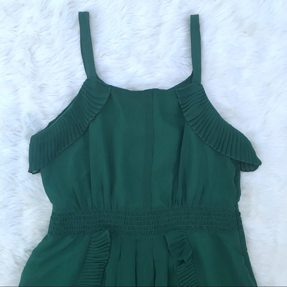 AKIRA Green Pleated Dress with Cinched Waist - Picture 5 of 6